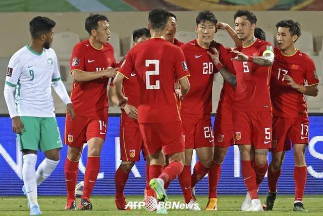国产亚洲三级